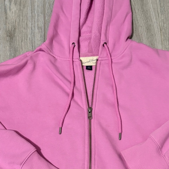 LIKE NEW! Women's Universal Thread Pink 3/4 Crop Zip Hoodie - XS - Picture 2 of 5